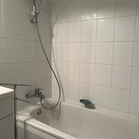Amadeus Gv10 La Panne