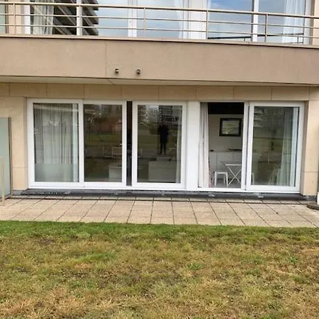 Amadeus Gv10 Apartment